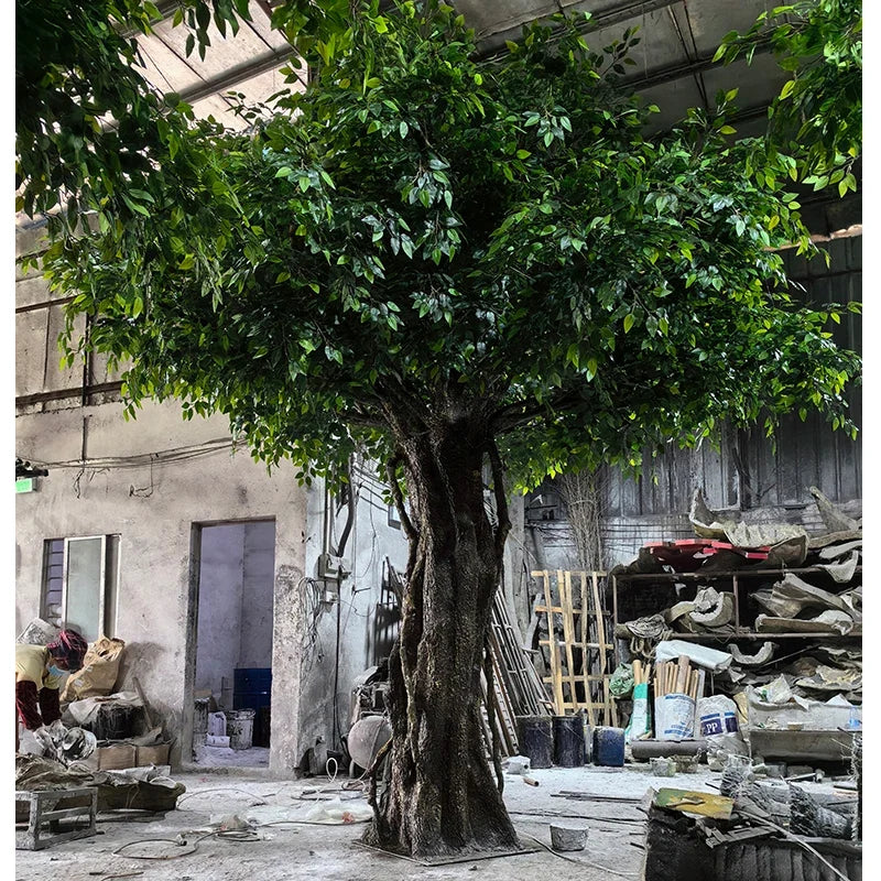 Branch tips of the banyan tree with leaves layered into a dense surface