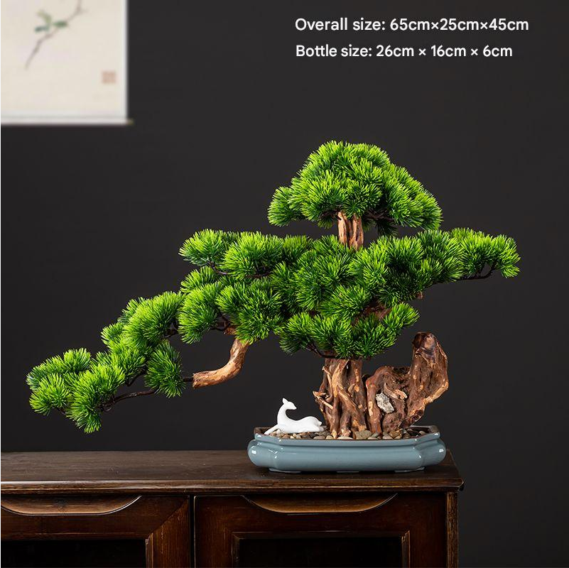 Moulded bark texture running up the length of the sculpted bonsai trunk
