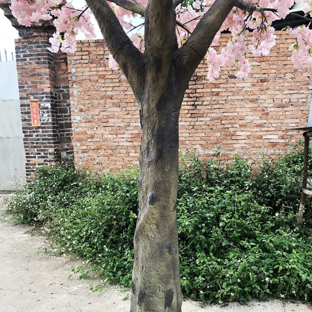 The trunk and branch frame of the 3.5m blossom tree beneath the flowers