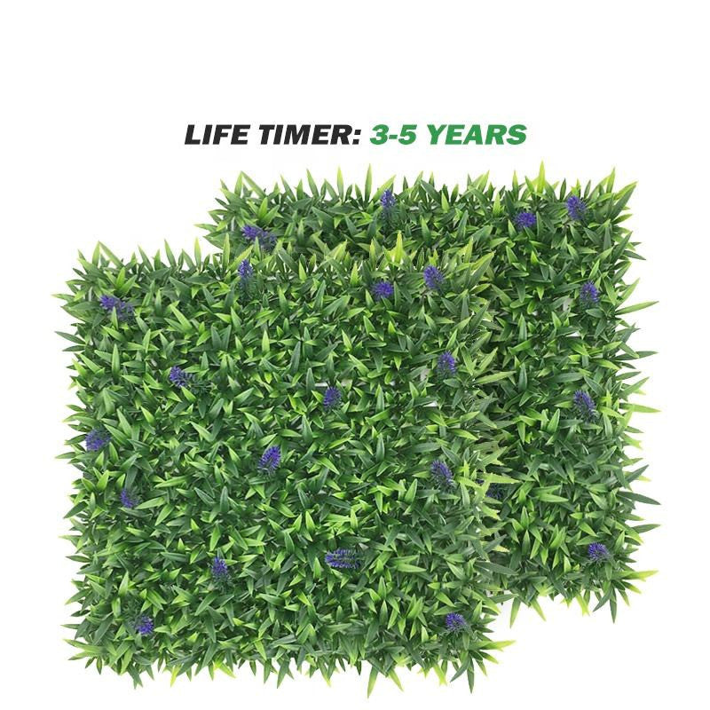 Close-up of the PE grass blades, cut at mixed heights for a natural-looking surface